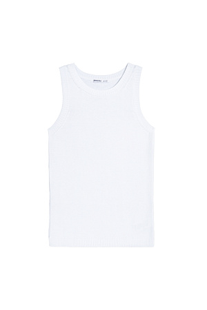 белый Трикотажный топ из 100% хлопка без рукавов. Модель приталенного силуэта с круглым вырезом горловины. Края изделия выполнены в рубчик.