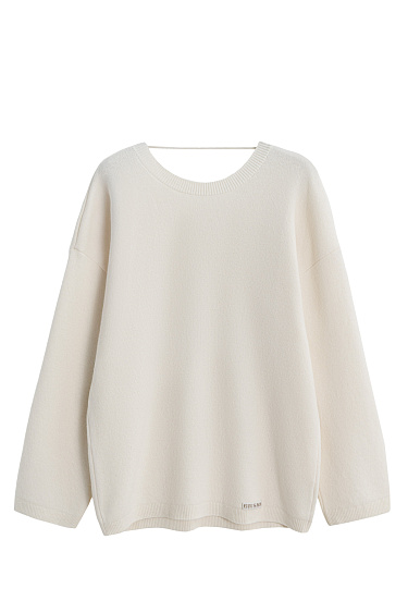 Джемпер с вырезом на спине