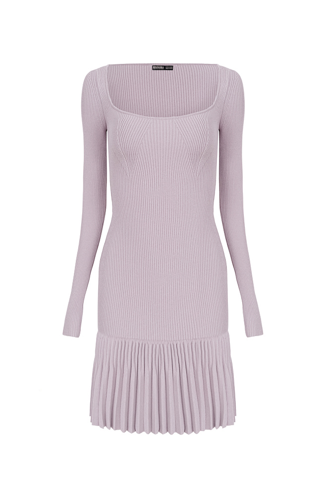 Платье с плиссированной юбкой