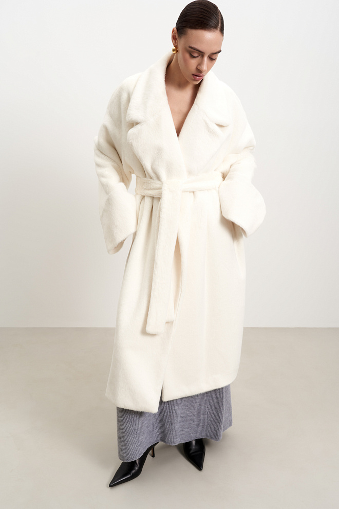 Шуба из экомеха на запах