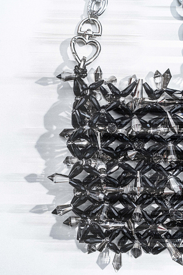 Сумочка из кристаллов