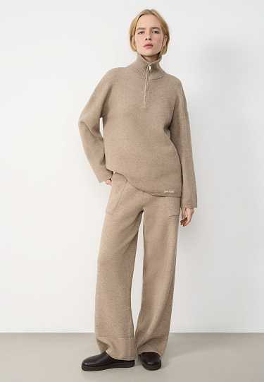 Джемпер с воротником-стойкой на молнии