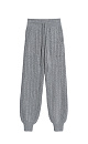 Трикотажные брюки-джоггеры из кашемира и шерсти с объемными косами. Модель с эластичным поясом, большими накладными карманами и манжетами в рубчик. 