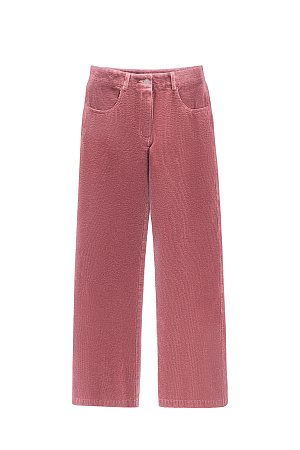 розовый Вельветовые брюки из хлопка. Модель прямого кроя с карманами, шлевками на поясе для ремня и застежкой на молнию и пуговицу.