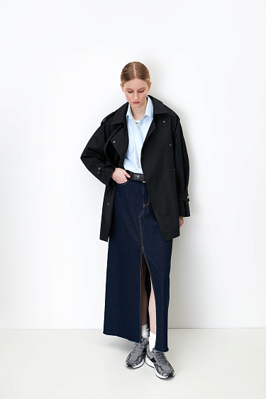 Укороченный тренч с широким запахом