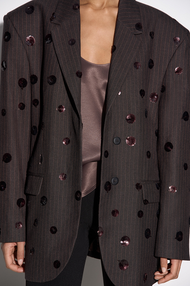 Однобортный жакет с пайетками