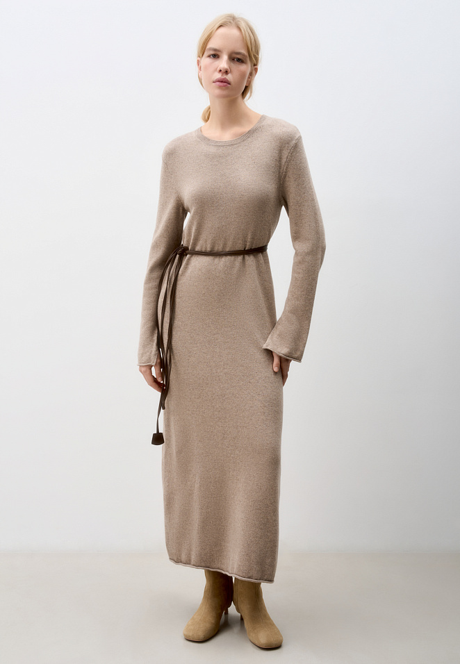 Трикотажное платье макси