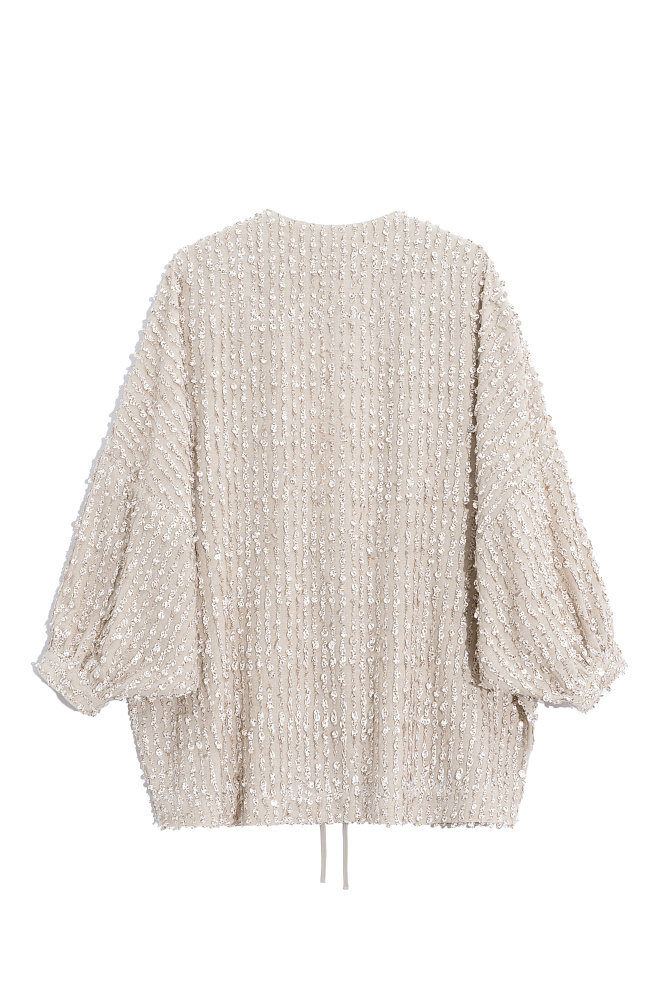 Халат изо льна, расшитый пайетками