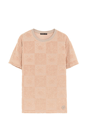 бежевый Длинная футболка из махрового трикотажа. Модель свободного силуэта со спущенной линией плеча. Дополнить образ можно шортами в таком же стиле.