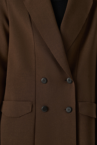 Трикотажный двубортный жакет