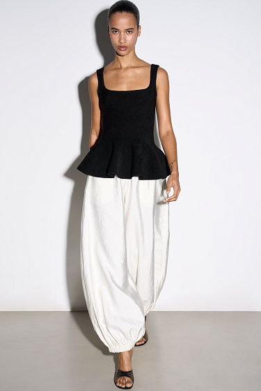 Корсет с баской