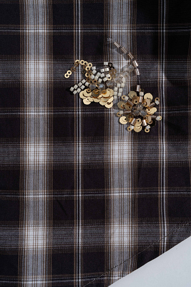 Рубашка в клетку с пайетками