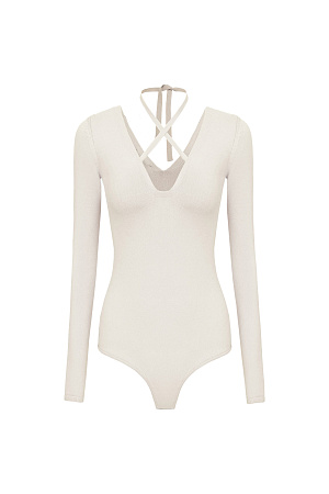 молочный Трикотажное боди из вискозы с акцентным вырезом и лентой-завязкой на шее.