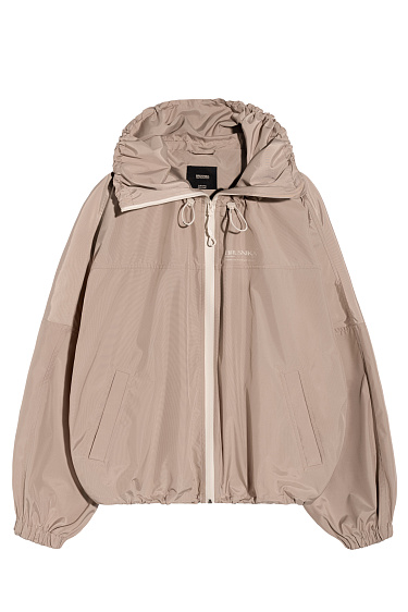 Ветровка с воротником-стойкой