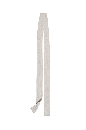 бежевый Трикотажный тонкий шарф из шерсти и кашемира. Аксессуар, который поможет дополнить любой образ.