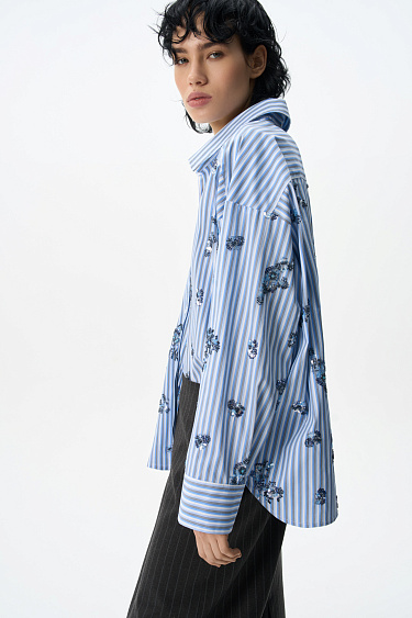 Рубашка в пижамном стиле