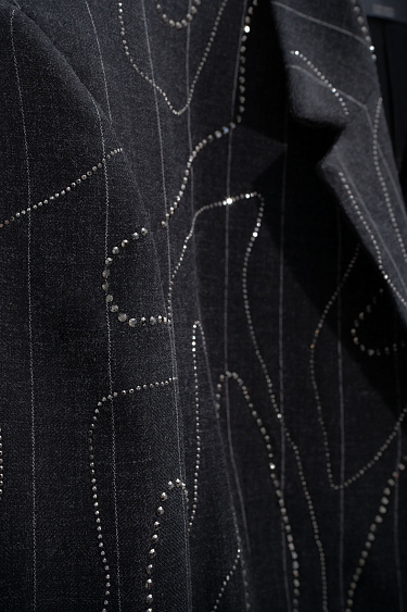 Жакет со стразами