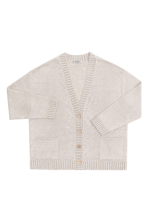 бежевый Трикотажный кардиган из 100% льна. Модель свободного кроя со спущенной линией плеча, длинным рукавом, накладными карманами и V-образным вырезом горловины. Края изделия выполнены в рубчик. Застежка на пуговицы.