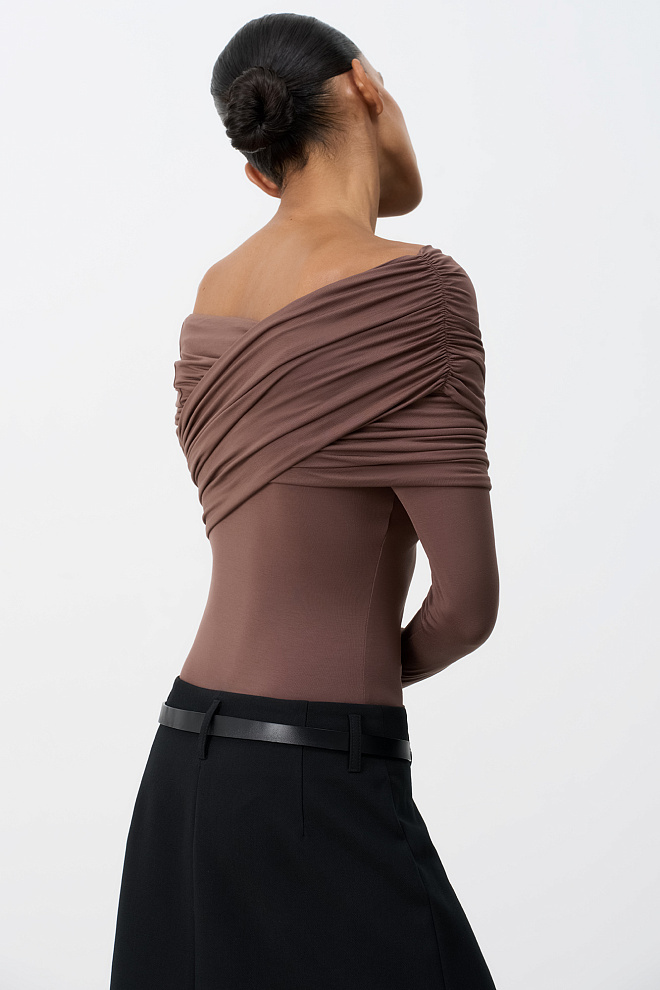 Боди с драпировкой на груди