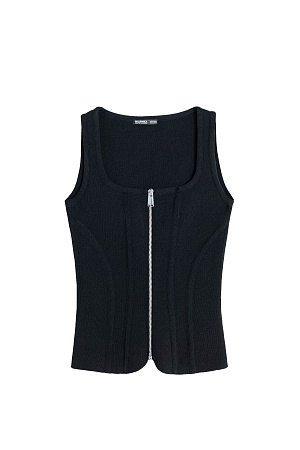 черный черный Трикотажный корсет из вискозы, выполненый плотной вязкой. Модель по фигуре, с вертикальными объемными вытачками, без рукавов, с квадратным вырезом горловины. Изделие имеет застежку на молнию по всей длине. Без подкладки.