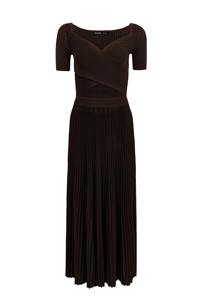 Платье с перекрещенными деталями лифа