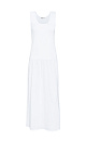 Трикотажное платье из вискозы длины макси. Модель с U-вырезом горловины, без рукавов и на широких лямках. Изделие декорировано драпировкой на бедрах.