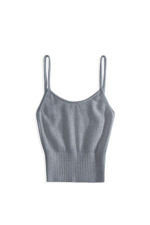 серый Трикотажный топ из пуха лисы. Модель на тонких бретельках и широкой эластичной резинкой.