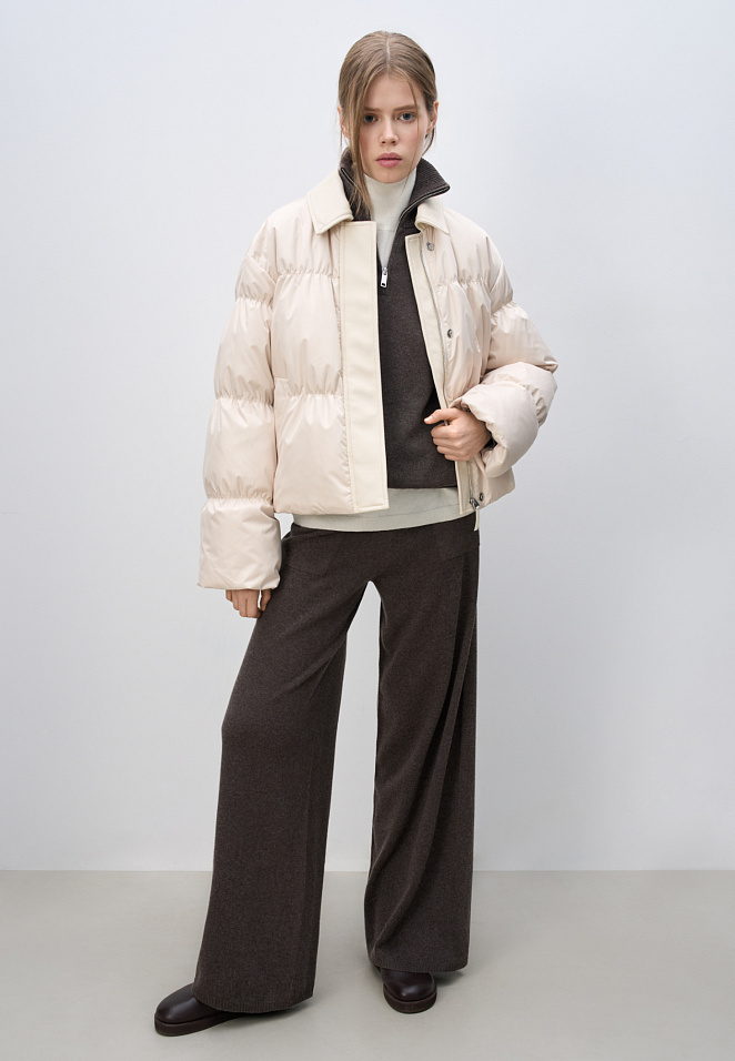 Пуховик с отложным воротником из экокожи