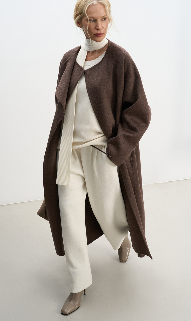 BRUSNIKA. Образ 16 из коллекции winter collection