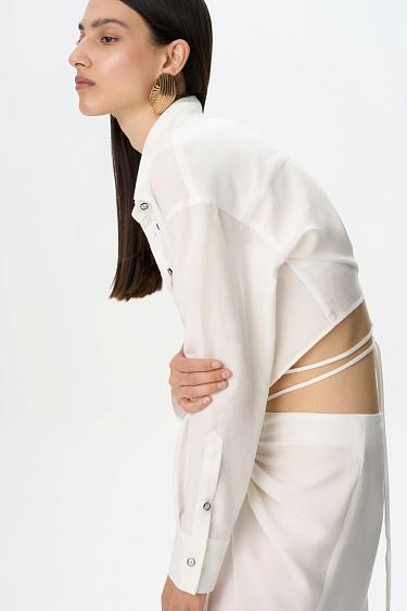 Укороченная рубашка с завязками