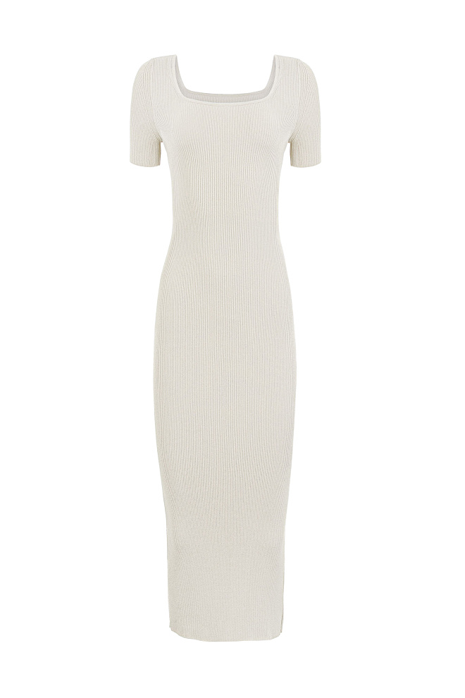 Трикотажное платье по фигуре