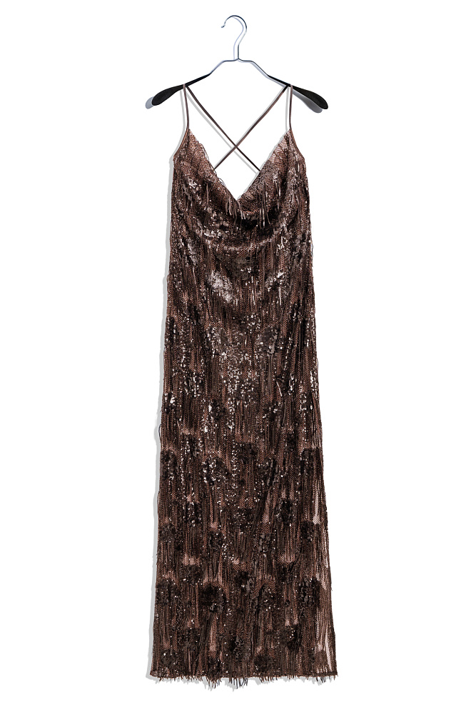 Платье макси с пайетками
