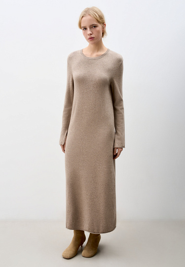 Трикотажное платье макси