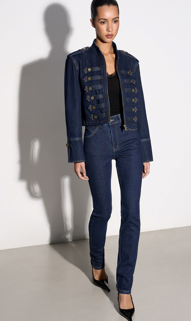 BRUSNIKA. Образ 59 из коллекции night collection