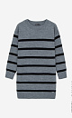 Трикотажный удлиненный джемпер в полоску с добавлением шерсти. Круглый вырез. Низ изделия на резинке. 