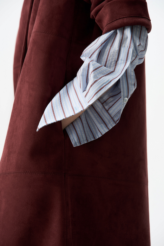 Тренч с отделкой под замшу