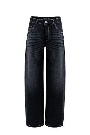 черный Классические джинсы из 100% хлопка. Модель прямого кроя на средней посадке. Пять карманов, шлевки на поясе для ремня. Застежка на молнию и пуговицу.