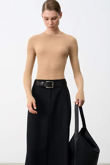 Цельновязаная водолазка из шерсти