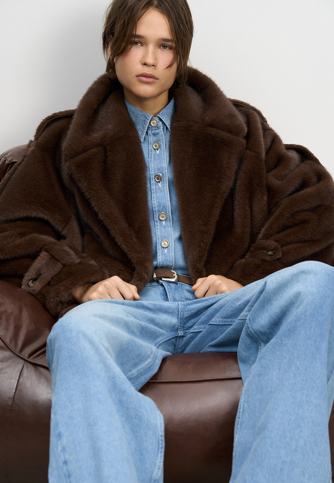 Короткая шуба с поясом