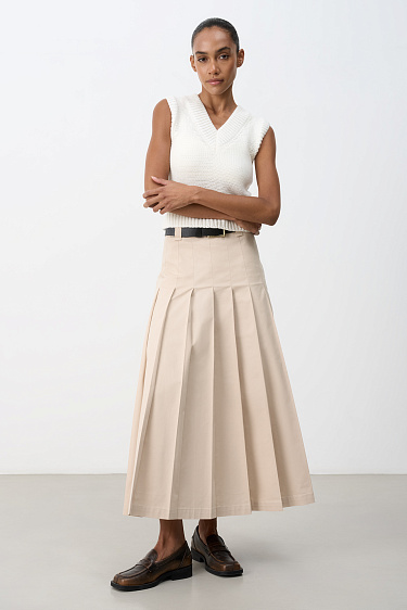 Трикотажный жилет из шерсти с V-образным вырезом