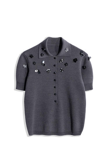 Поло, расшитое пайетками