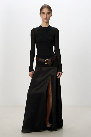 Водолазка с полупрозрачными рукавами