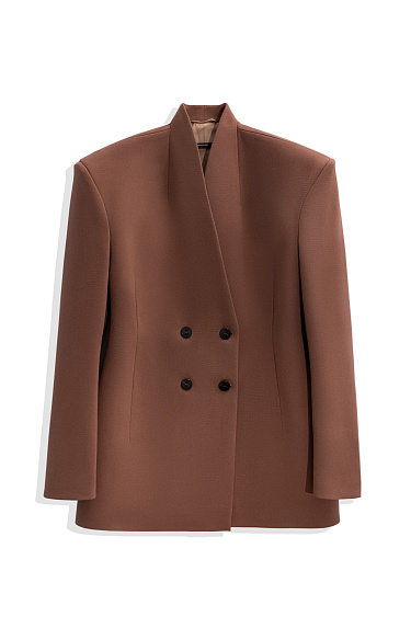 Двубортный приталенный жакет