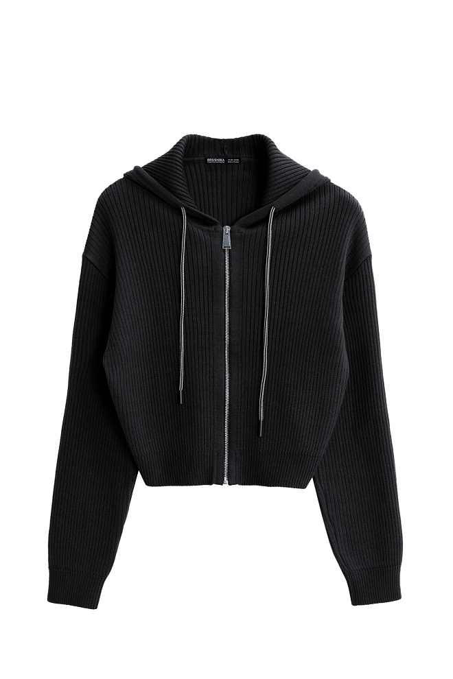 Трикотажный бомбер с капюшоном