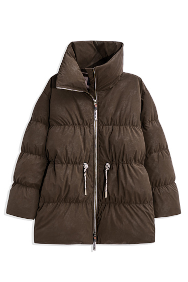 Объемный пуховик с эффектом замши