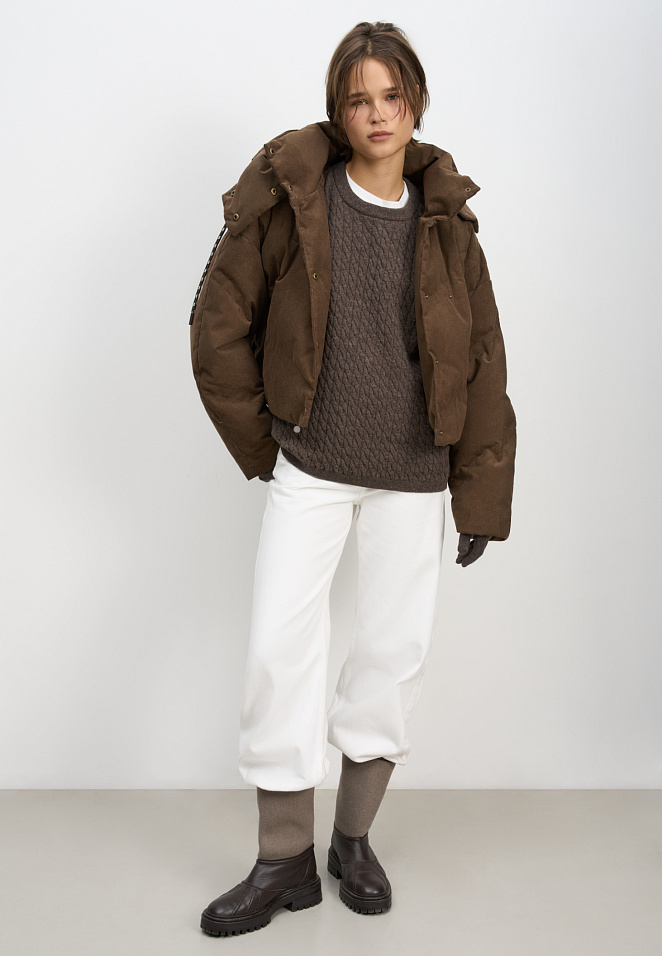 Пуховик с воротником-стойкой