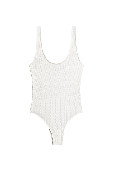 Купальник с U-образным вырезом