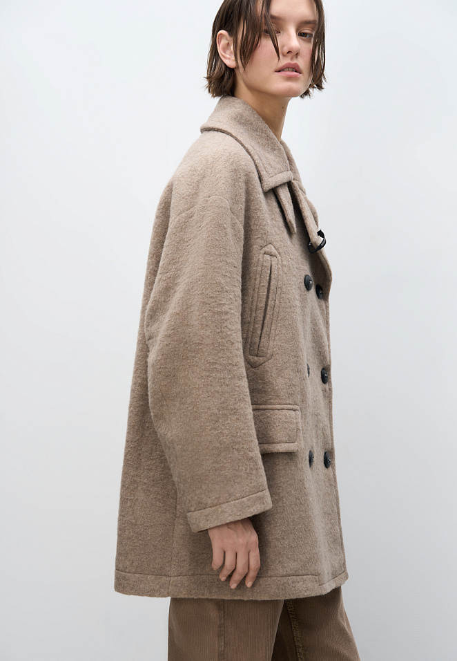 Двубортное пальто 