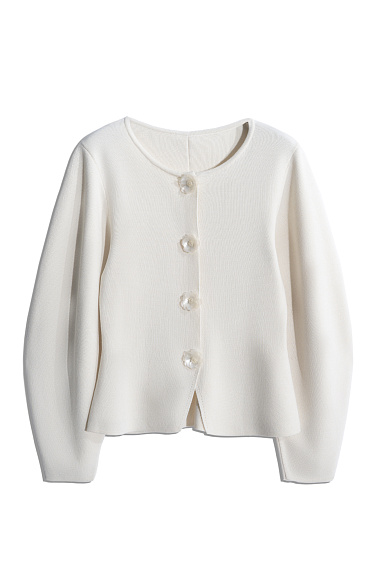 Жакет на магнитных кнопках с декором