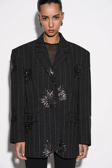 Жакет с пайетками